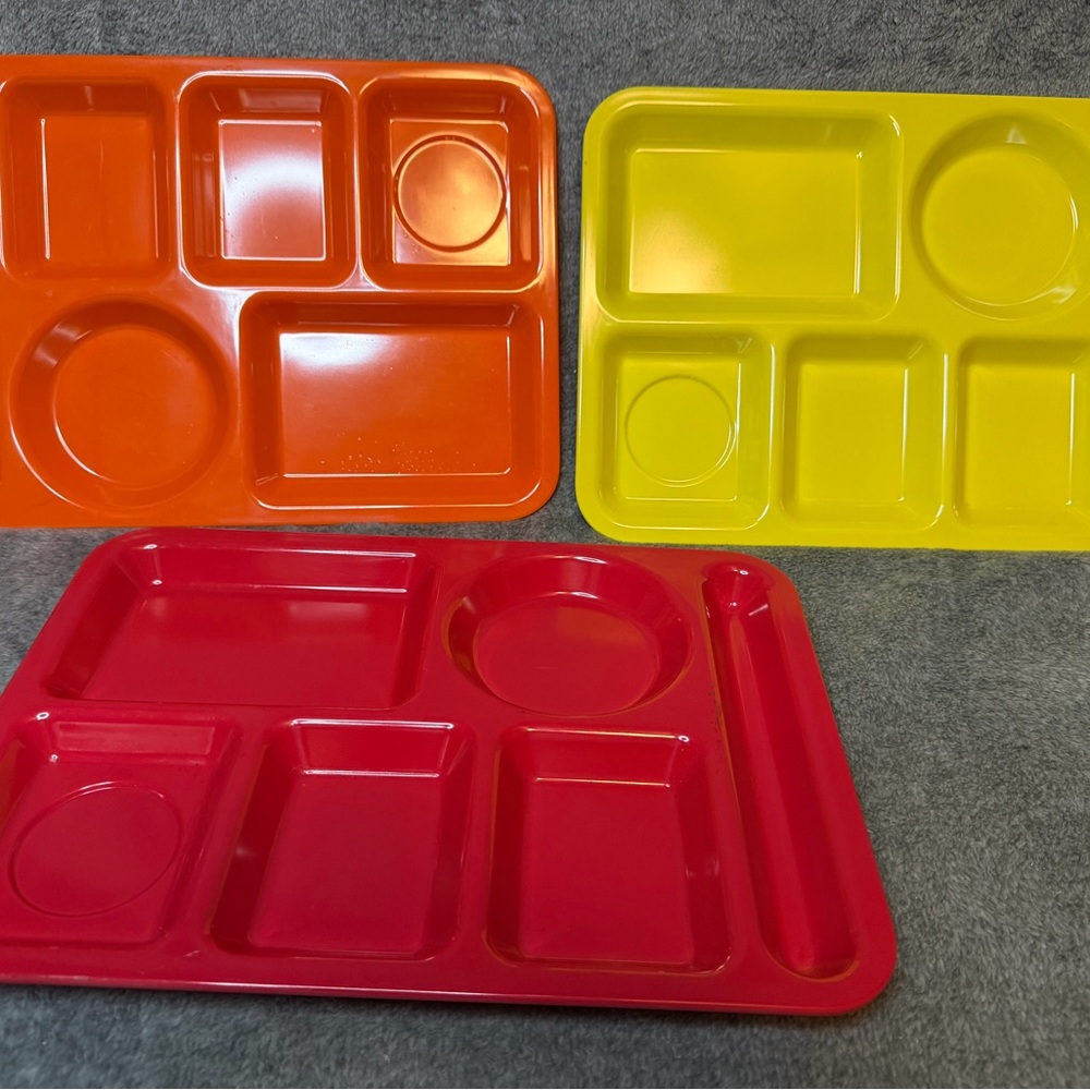 Set Of 3 Heavy Duty  Lunch Trays 6 Sections Camping Picnic Homeschool